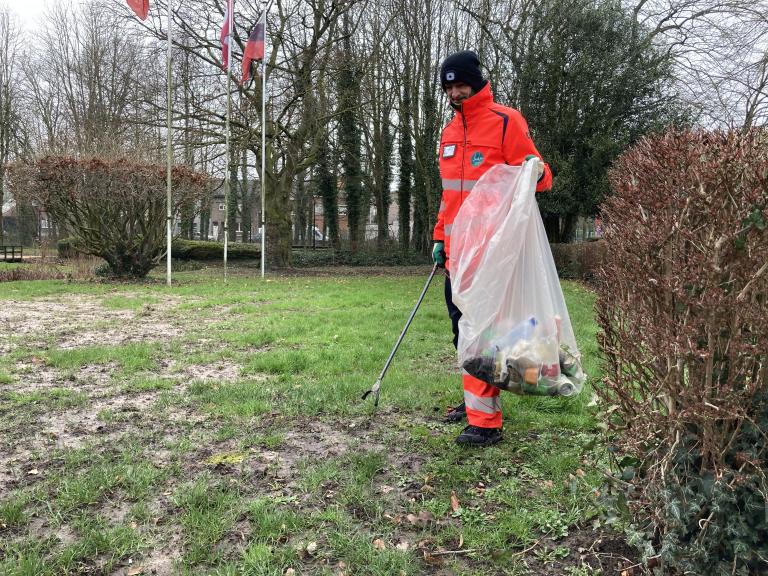 opruimer aan het werk